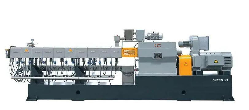 注塑机选用四要素 注塑机选用四要素